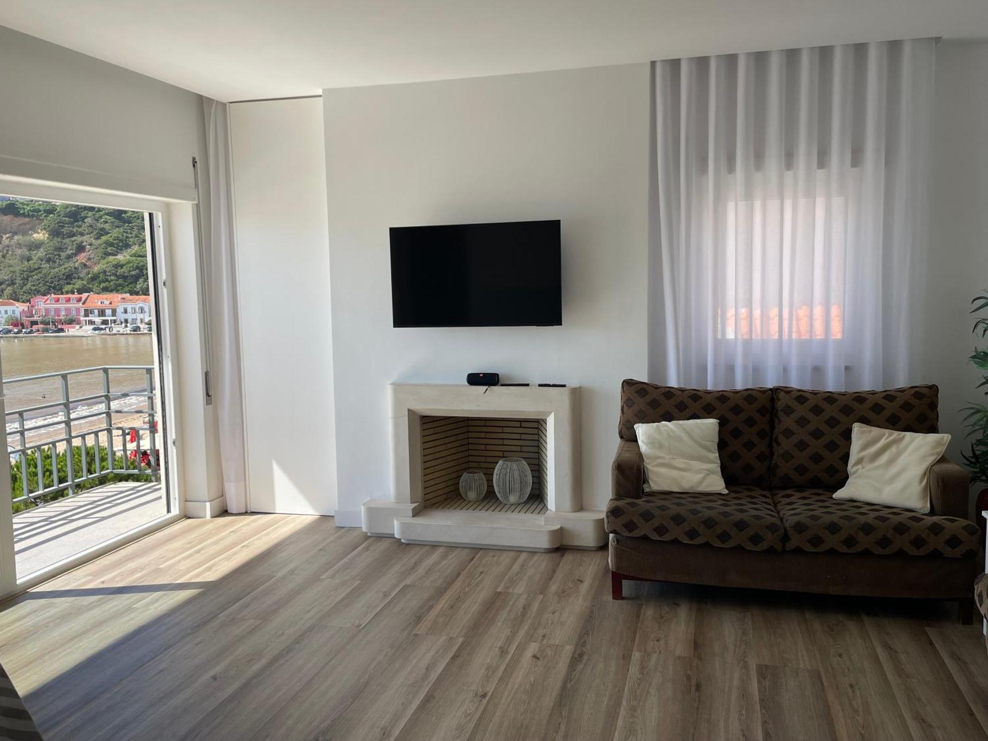Apartamento Em Frente A Praia ساو مارتينهو دو بورتو المظهر الخارجي الصورة