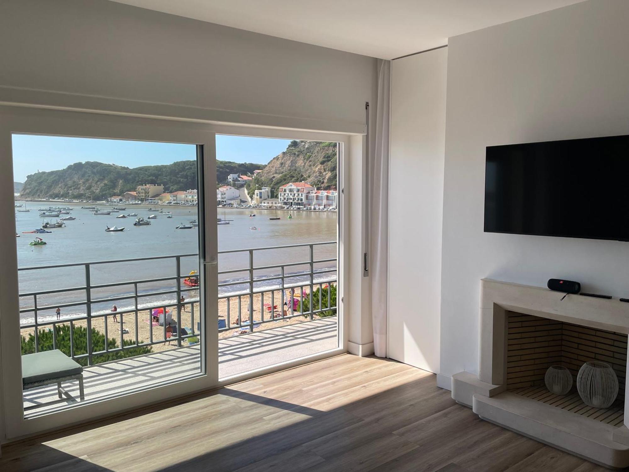 Apartamento Em Frente A Praia ساو مارتينهو دو بورتو المظهر الخارجي الصورة