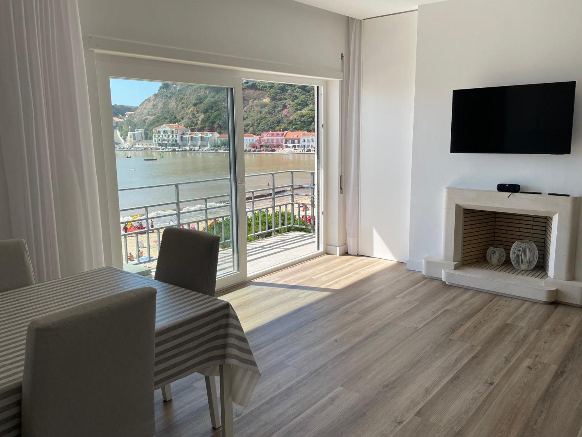 Apartamento Em Frente A Praia ساو مارتينهو دو بورتو المظهر الخارجي الصورة